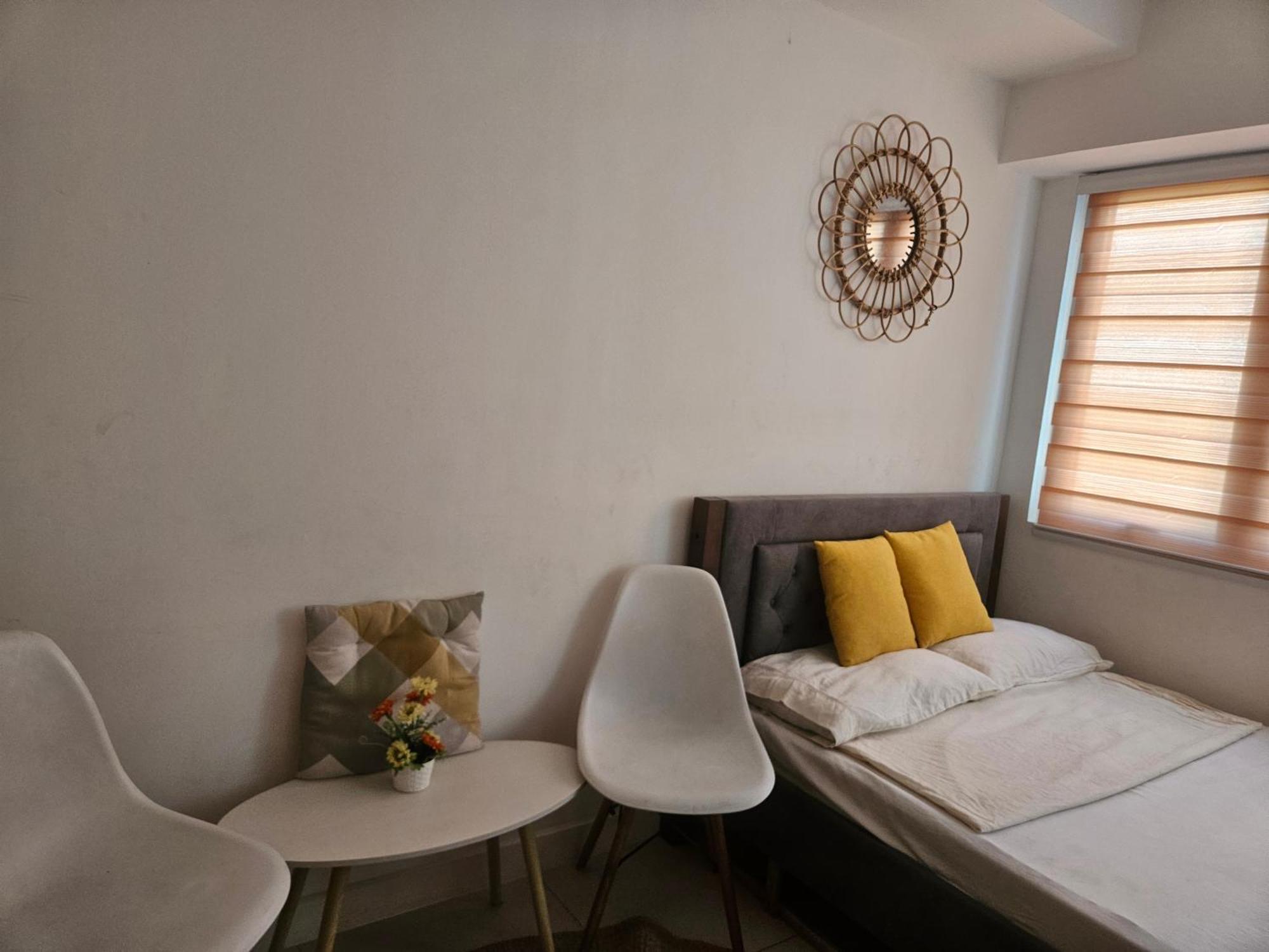 The Residences At Commonwealth By Century Properties Quezon City Eksteriør billede