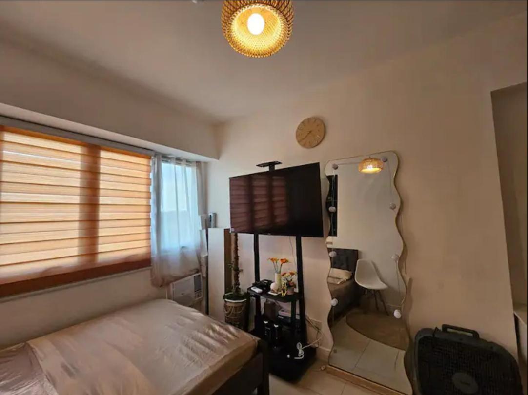 The Residences At Commonwealth By Century Properties Quezon City Eksteriør billede
